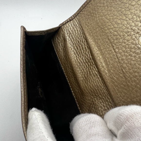 GUC Gucci GG Canvas with Bamboo Tassel Compact Wallet - Picture 6 of 9